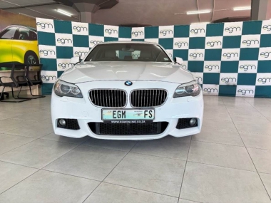 15453BMW520i002-th.jpg