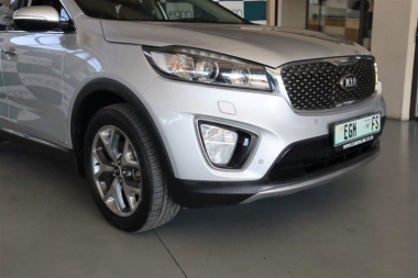 16880KiaSorento003-th.jpg