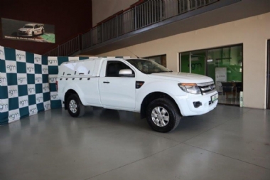 2015 Ford Ranger V 2.2 TDCi XLS Single Cab 4X4 - ABS, AIRCON, CLIMATE CONTROL, ELECTRIC WINDOWS, TOWBAR, AIRBAGS, ALARM, CRUISE CONTROL, FULL-SERVICE RECORD, RADIO, BLUETOOTH, USB, AUX, CD, SPARE KEYS, CANOPY. Finance available, trade-ins welcome, Rental, T&C'S apply!!!