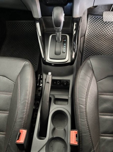 16934RenaultCapturDynamic012-th.jpg