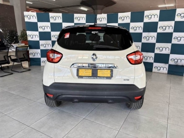 16934RenaultCapturDynamic019-1-th.jpg