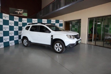 2019 Renault Duster 1.5 dCi Dynamique 4x2 - ABS, AIRCON, ELECTRIC WINDOWS, LEATHER SEATS, PARK DISTANCE CONTROL, SAT NAV, TOWBAR, AIRBAGS, ALARM, CRUISE CONTROL, PARTIAL-SERVICE RECORD, RADIO, BLUETOOTH, USB, AUX, SPARE KEYS. Finance available, trade-ins welcome, Rental, T&C'S apply!!!