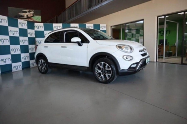 17011Fiat500X001-1-th.jpg