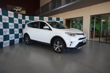 2017 Toyota Rav4 2.0 GX Auto (Mark II)  - ABS, AIRCON, ELECTRIC WINDOWS, PARK DISTANCE CONTROL, REVERSE CAMERA, TOWBAR, XENON LIGHTS, AIRBAGS, ALARM, FULL-SERVICE RECORD, RADIO, BLUETOOTH, USB, AUX, CD. Finance available, trade-ins welcome, Rental, T&C'S apply!!!