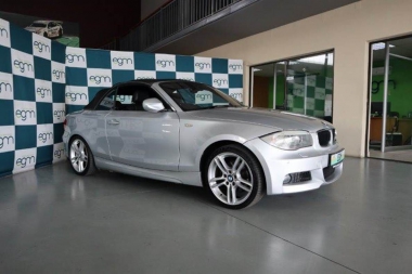 17043BMW125i001-1-th.jpg