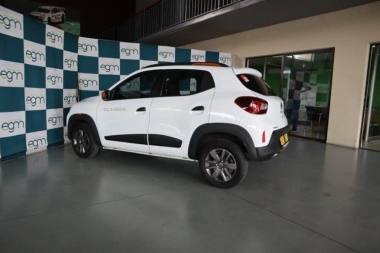 17101RenaultKwid016-th.jpg