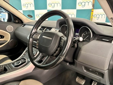 17181LandRoverEvoque010-th.jpg