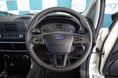 17192FordEcoSport010-th.jpg