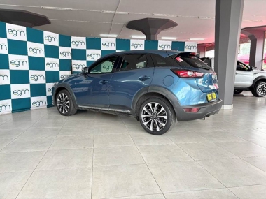 17203MazdaCX018-th.jpg