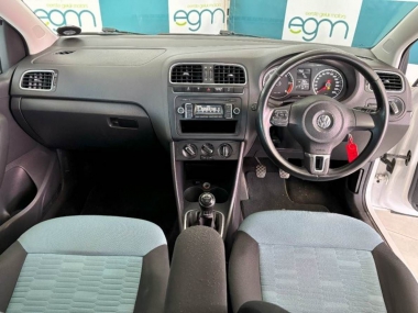 17234VWPolo1.2008-th.jpg