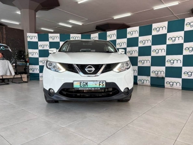 17262NissanQashqai002-th.jpg