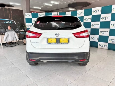 17262NissanQashqai019-th.jpg