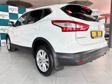 17262NissanQashqai020-th.jpg