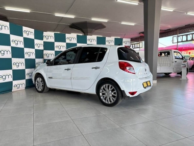 17293RenaultClioIII019-th.jpg