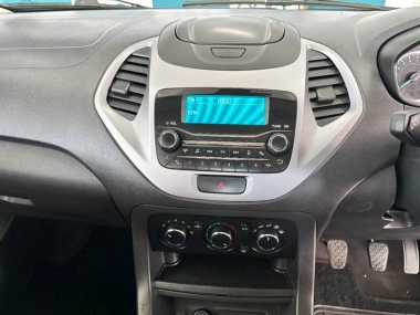 17308FordFigo011-th.jpg