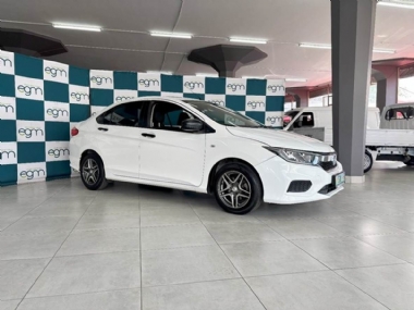 2018 Honda Ballade 1.5 Trend - ABS,AIRCON,ELECTRIC WINDOWS,AIRBAGS,ALARM,FULL-SERVICE RECORD,RADIO,BLUETOOTH,USB,
AUX,SPARE KEYS.Finance available, trade-ins welcome, T&C'S apply!!!