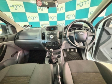 17333FordRanger007-th.jpg