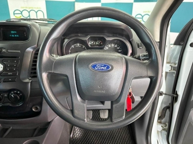 17333FordRanger009-th.jpg