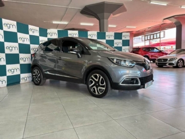 2017 Renault Captur 1.2 T EDC Dynamique - ABS,AIRCON,ELECTRIC WINDOWS,PARK DISTANCE CONTROL,REVERSE CAMERA,NAV,XENON LIGHTS,AIRBAGS,ALARM,FULL-SERVICE RECORD,RADIO,BLUETOOTH,USB,AUX,SPARE KEYS. Finance available, trade-ins welcome, T&C'S apply!!!