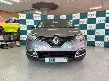 17370RenaultCaptur002-th.jpg