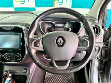 17370RenaultCaptur010-th.jpg