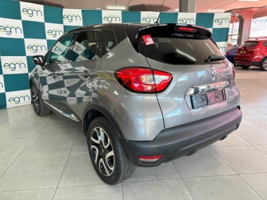17370RenaultCaptur020-th.jpg
