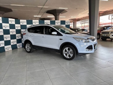 17406FordKugaEcoBoostAmbiente001-1-th.jpg