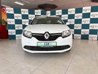17415RenaultSandero002-th.jpg