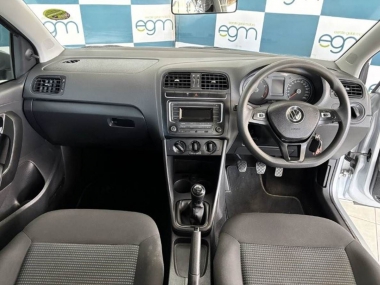 17423VWPoloSingleCab008-th.jpg