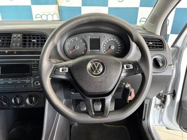 17423VWPoloSingleCab010-th.jpg
