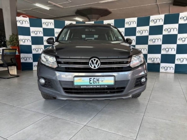 17425VWTiguanBlueMotion002-th.jpg