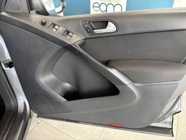 17425VWTiguanBlueMotion005-th.jpg