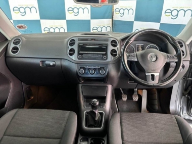 17425VWTiguanBlueMotion008-th.jpg