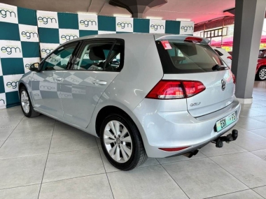 17428VWGolf023-th.jpg
