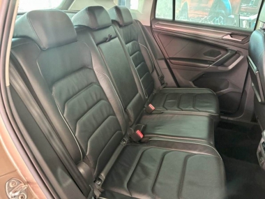 17433VWPoloComfortline006-th.jpg