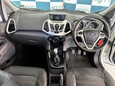 17447FordEcoSport008-th.jpg