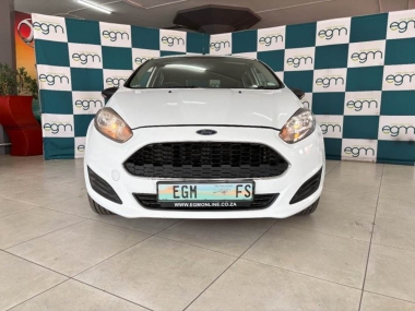 17459FordFiestaAmbient002-th.jpg
