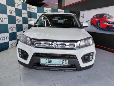17461SuzukiVitaraBrezza005-th.jpg