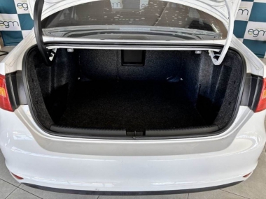 17462VWJettaComfortline024-th.jpg