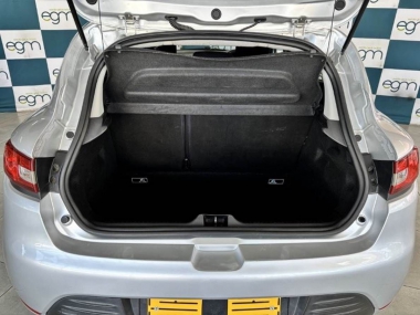 17468RenaultClioAuthentique019-th.jpg
