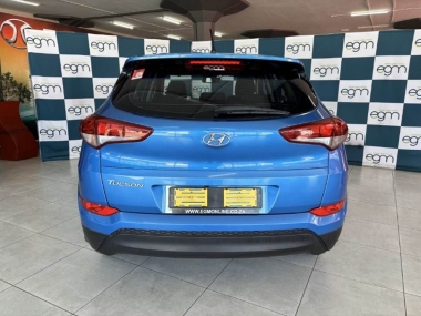 17470HyundaiTucson014-th.jpg