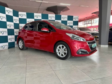 2021 Peugeot 208 1.2 Puretech Active 5 Door - ABS,AIRCON,ELECTRIC WINDOWS,XENON LIGHTS,AIRBAGS,ALARM,FULL-SERVICE RECORD,RADIO,BLUETOOTH,USB,SPARE KEYS. Finance available, Trade-ins welcome, Delivery country wide, T&C'S apply!!!