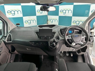 17486FordTourneo010-th.jpg