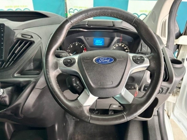 17486FordTourneo012-th.jpg