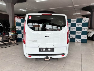 17486FordTourneo021-th.jpg