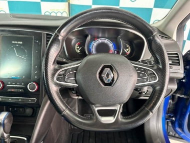17488RenaultMegane010-th.jpg