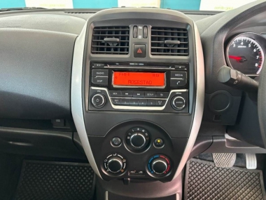 17489NissanAlmeraAcentaAuto011-th.jpg