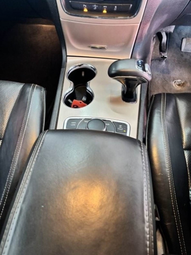 17520JeepGrandCherokee015-th.jpg