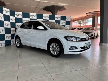 17522VWPoloComfortline001-1-th.jpg