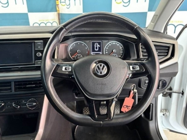 17522VWPoloComfortline010-th.jpg